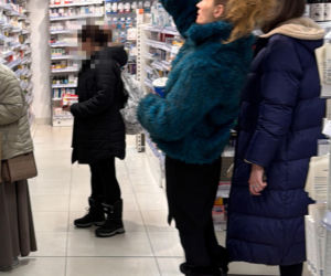 Agata Buzek na zakupach