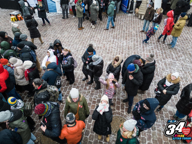 34. Finał Wielkiej Orkiestry Świątecznej Pomocy w Toruniu. Zdjęcia ze starówki
