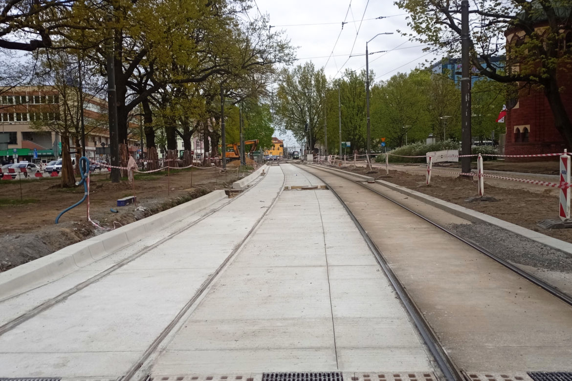 Przebudowa placu Zwycięstwa. Duże zmiany w kursowaniu tramwajów