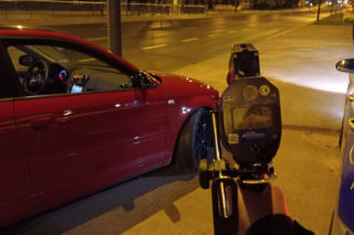 Łódź. 22-latek pędził audi blisko 100 km/h za szybko. Miał pecha...