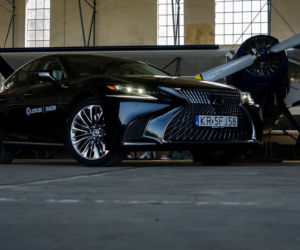 Andrzej Piaseczny jeździ Lexusem LS 500