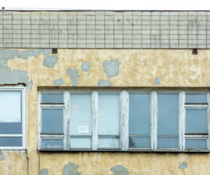 Dawna szkoła powszechna na Słomińskiego 1 w Warszawie