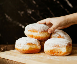 Kalendarz szykuje podwójną, słodką pułapkę! Tłusty Czwartek i Walentynki jeden po drugim 