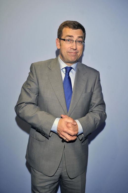 Maciej Orłoś już w tym tygodniu ma wrócić do Teleexpressu. Tak zmieniał się przez lata