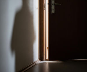 56-latek z Jastrzębia-Zdroju nękał matkę. Dlaczego dopiero teraz trafił za kraty?