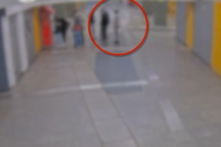 16-latek brutalnie zaatakowany na stacji metra w Warszawie