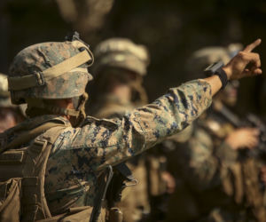 Czy USA szykują lądową operację przeciw Iranowi, czy tylko nią straszą?