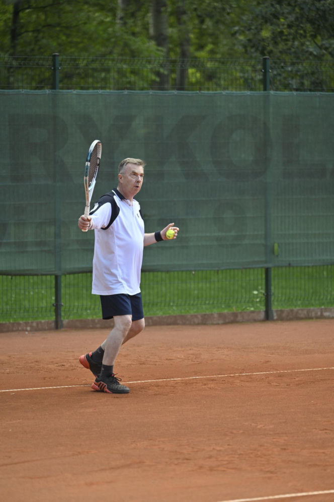 Dariusz Wieczorek zgubił 5 kg na korcie