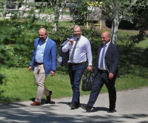 Posłowie PiS poszli na lody