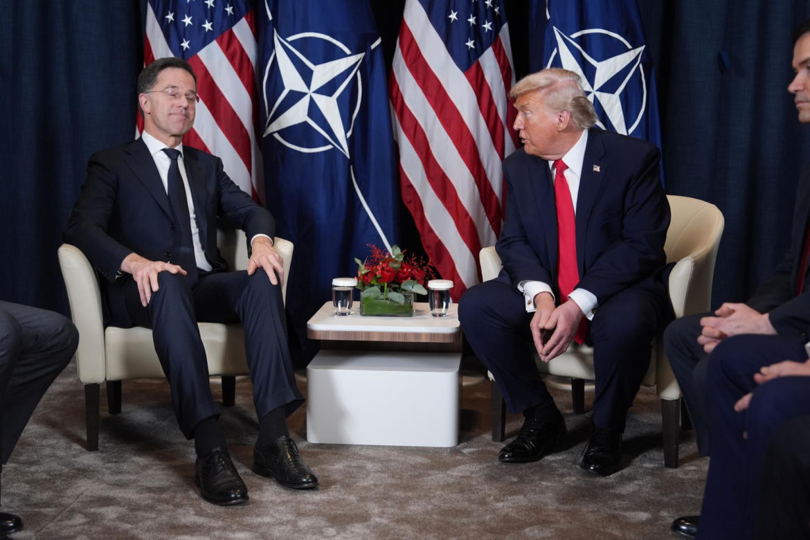Tajemniczy znak na ręce Trumpa! Rzeczniczka tłumaczy