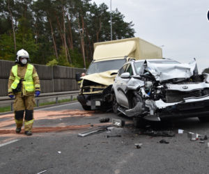 Wypadek w al.Krakowskiej. Uszkodzone trzy auta