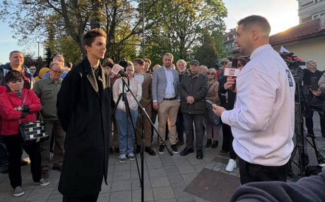 Jaki chwali akcję spotkań ze studentami. Ale nie wszędzie było tak kolorowo