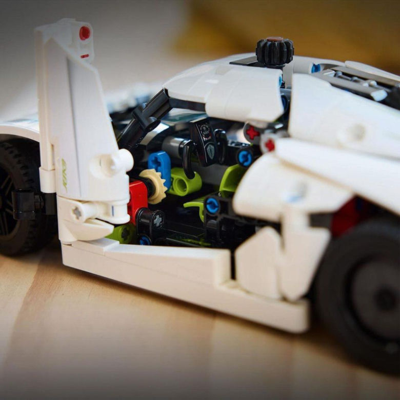 LEGO Technic - Zestaw Koenigsegg Jesko Absolut