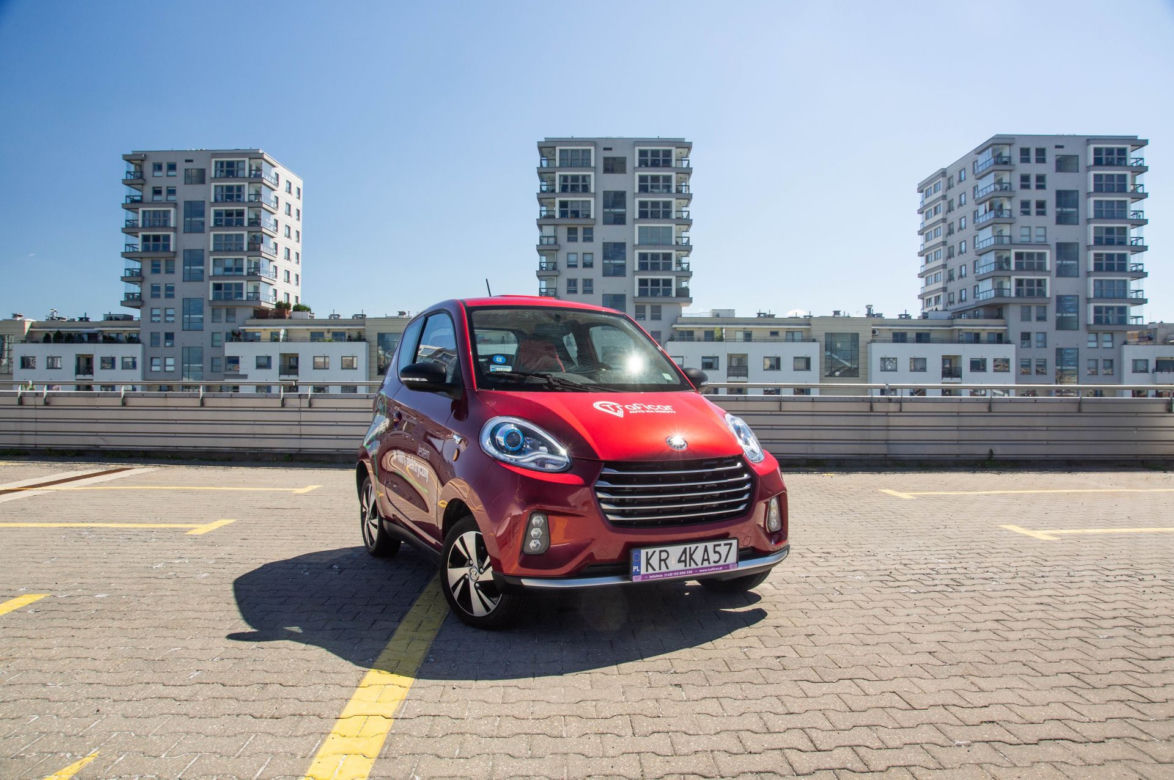 Elektryczny mikrosamochód ZD D2S we flocie Traficar