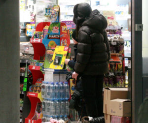 Marta Kaczyńska z synem na spacerze