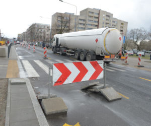 Betonowe tory na Grochowskiej