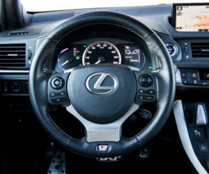 Lexus CT 200h F Sport 1.8 Hybrid 136 KM