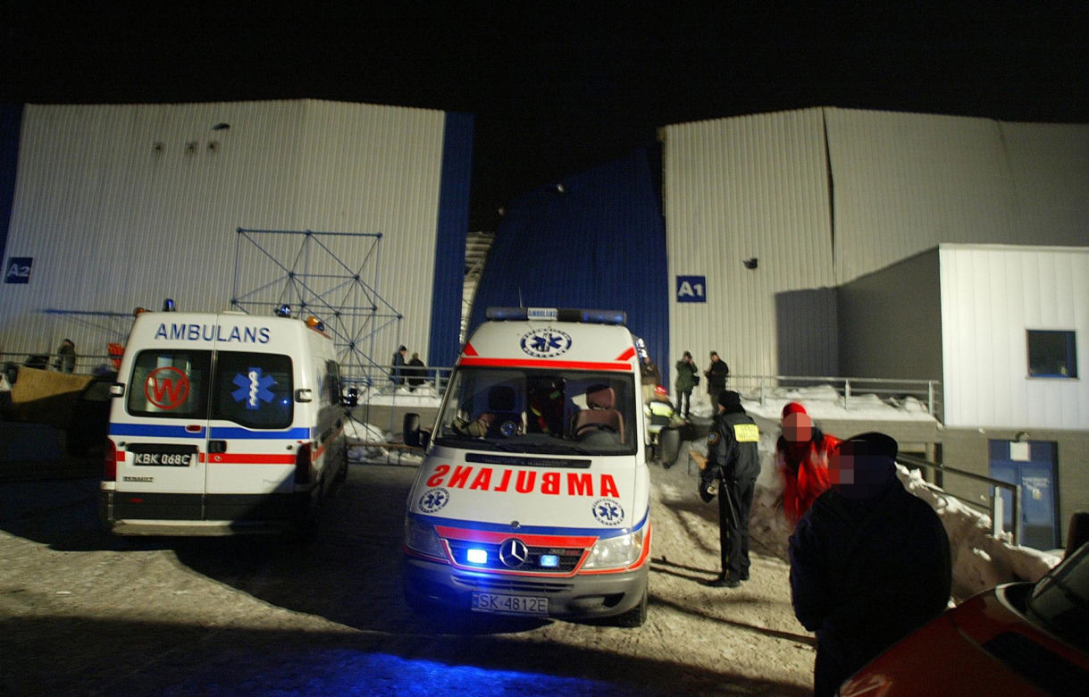 18 lat temu zawalił się dach hali MTK. Zginęło 65 osób. To największa katastrofa budowlana w Polsce