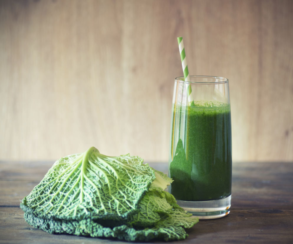 przepis-na-orzezwiajace-smoothie-z-jarmuzem.jpg