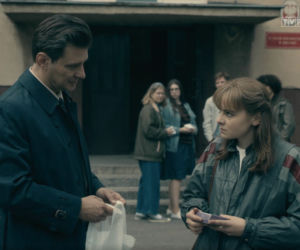 Stulecie Winnych 4, odc. 47: Małgosia (Zofia Stafiej), Komornicki (Marcin Kwaśny)