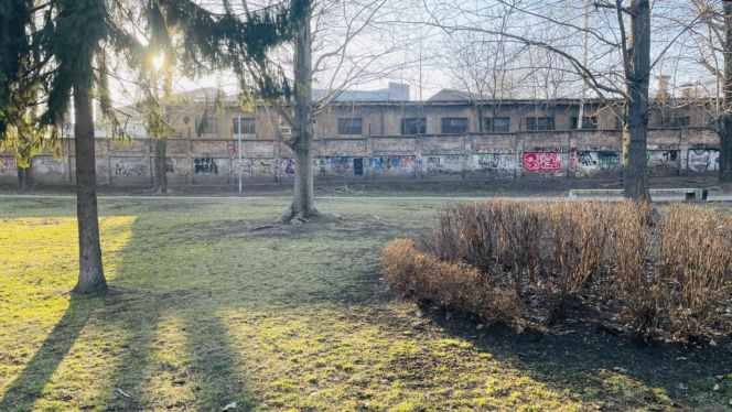 Dawna huta w Szopienicach - mur