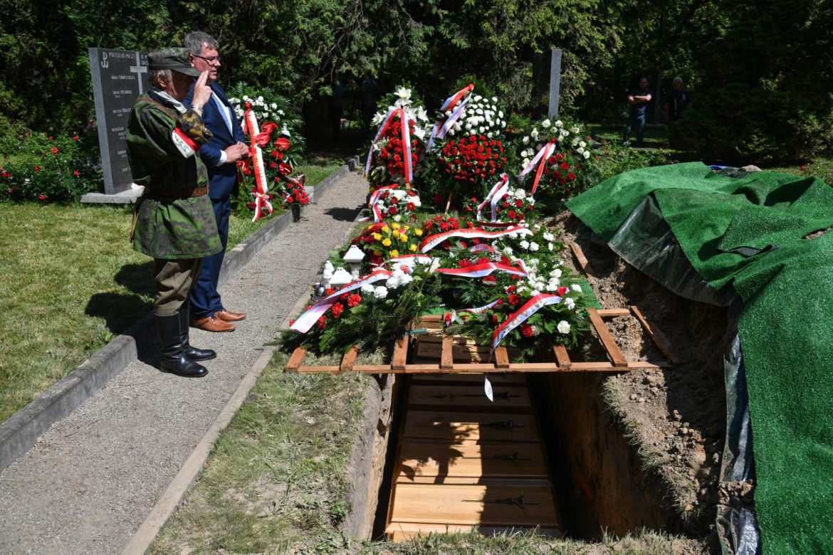 Uroczystości pogrzebowe powstańców warszawskich oraz cywilnych ofiar Powstania Warszawskiego