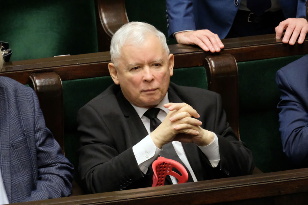 Jarosław Kaczyński po ciężkiej operacji kolana