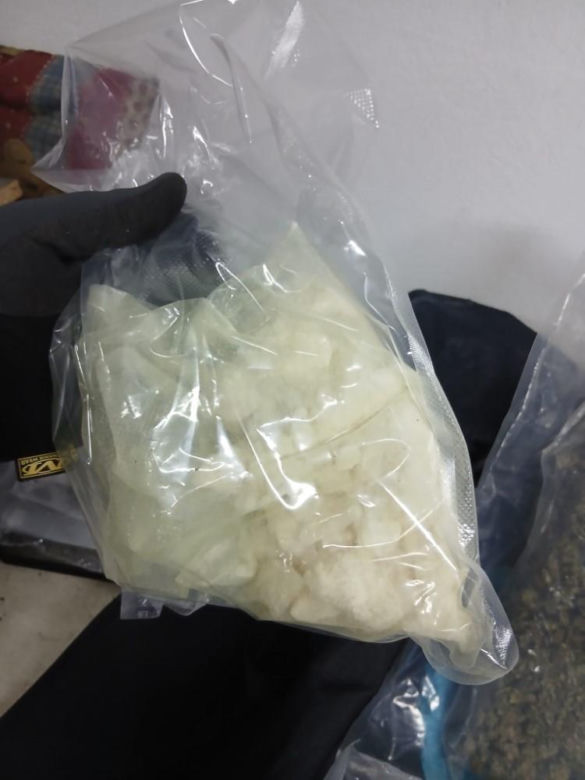 31-latek z Otwocka w areszcie. Policja przejęła 4 kg narkotyków i 330 tys. zł