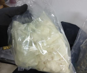 31-latek z Otwocka w areszcie. Policja przejęła 4 kg narkotyków i 330 tys. zł