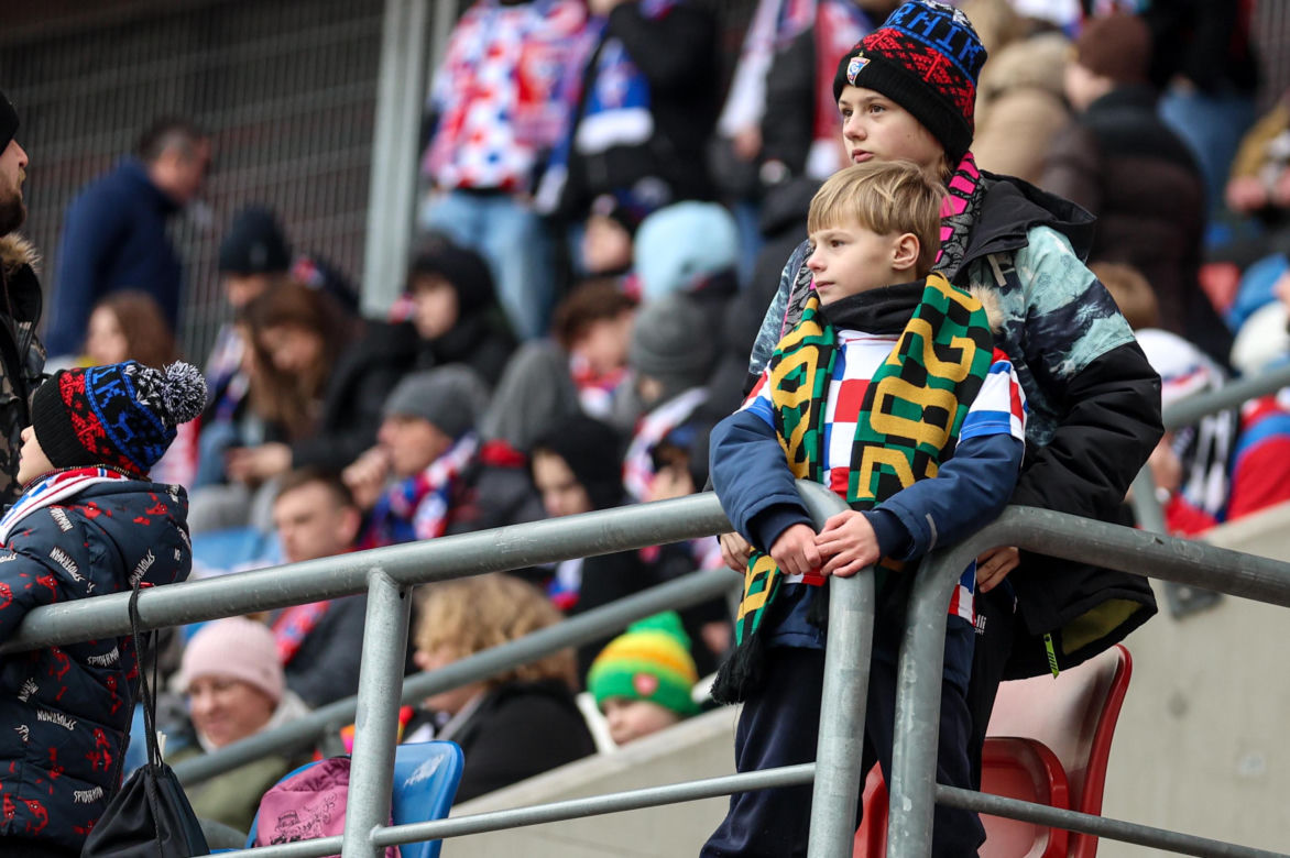 Górnik Zabrze zmierzył się z Puszczą Niepołomice. Na trybunach niemal 15 tys. kibiców