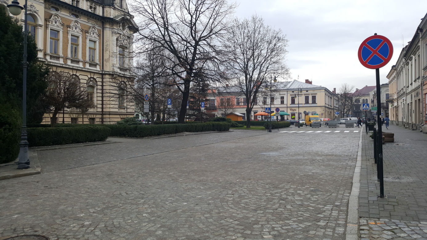Nowy Sącz: Remont rynku skończony. Nie będzie można tam parkować?