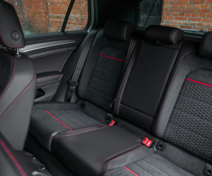 Volkswagen Golf 2.0 TSI GTI Performance 245 KM