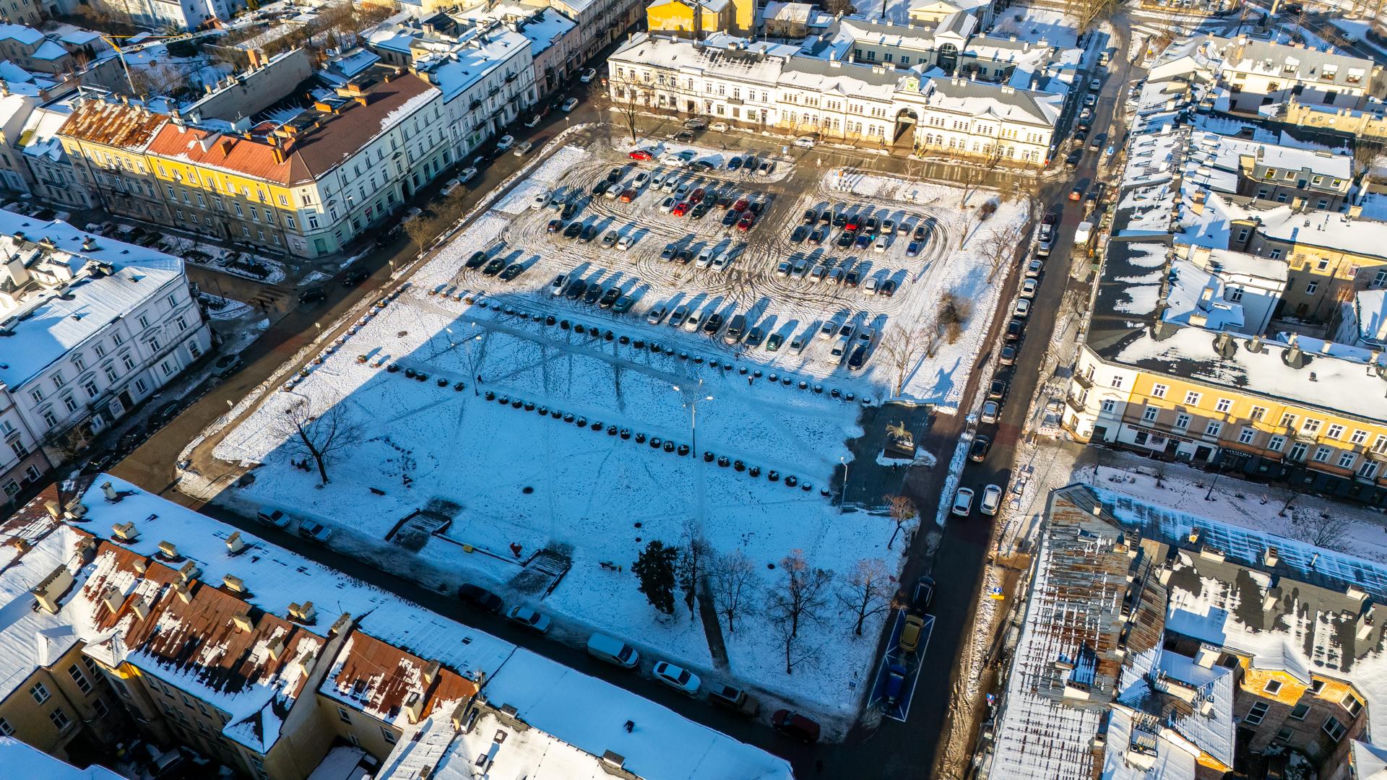 Plac Wolności w Kielcach przed przebudową