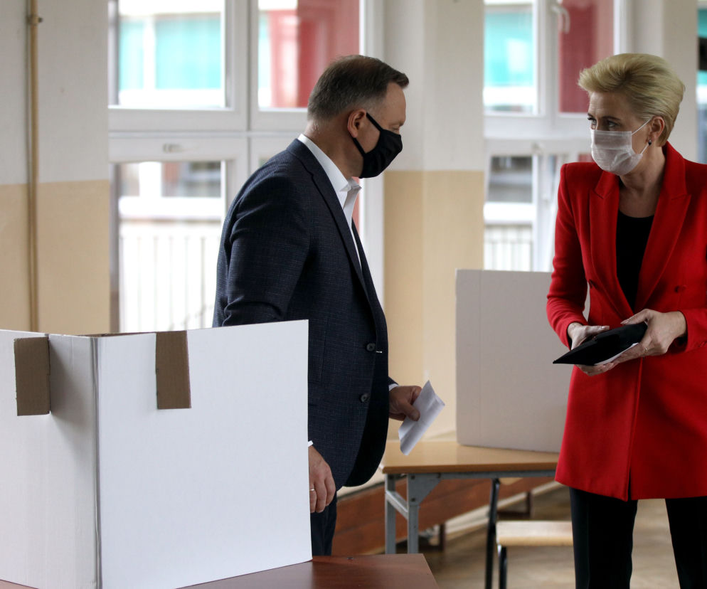 Wybory 2020: Wiemy, jak zagłosowali sąsiedzi Andrzeja Dudy. Ogromne zaskoczenie