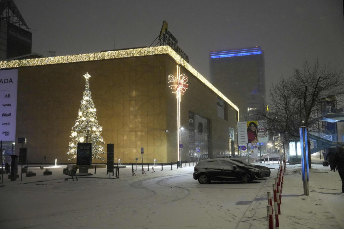 Warszawa pod śniegiem. Tak wygląda zasypana stolica 