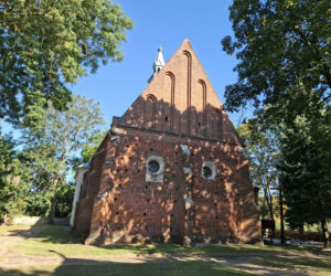 Ta wieś w Świętokrzyskiem pamięta średniowiecze. Ma ponad 800 lat