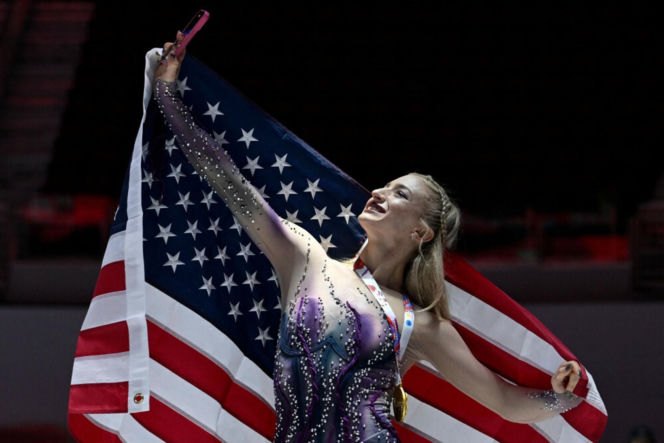 Amber Glenn zdobyła złoto dla USA, musiała zrezygnowac z mediów przez fanatyków Trumpa