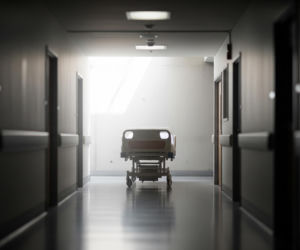 Śmierć po nastawieniu barku. Rodzina ujawnia niepokojące szczegóły zdarzeń w szpitalu w Radomiu