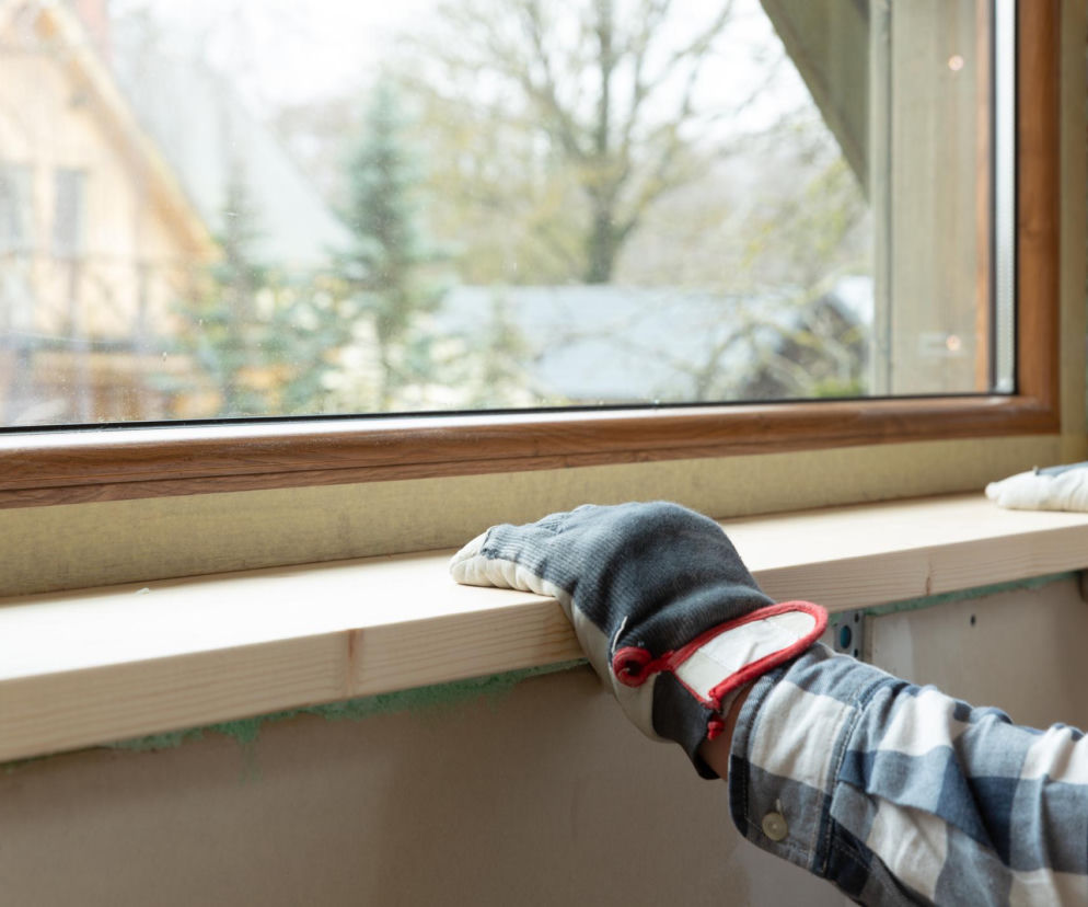 Wybór parapetów wewnętrznych. Dostępne materiały i ceny styczeń 2026