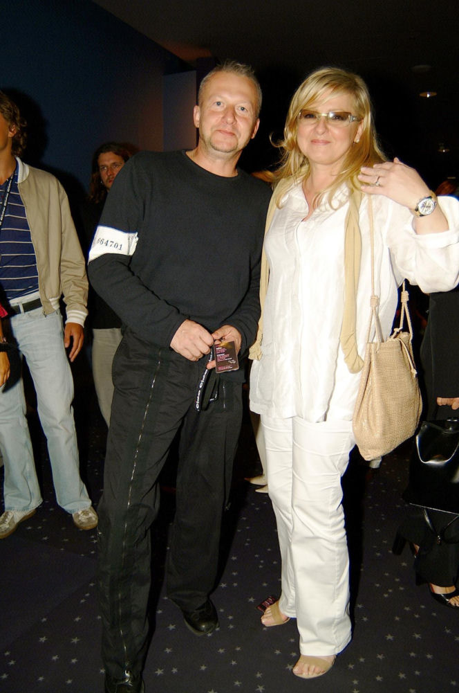 Magda Gessler w prostych włosach?! Ta zdjęcia sławnej restauratorki rozgrzewają internet