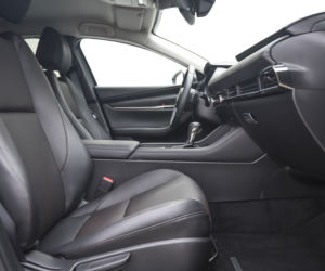 Mazda 3 Sedan Skyactive-G 2.0 122 KM AT6 Hikari