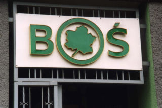 Bank instruuje, jak tanio wykorzystywać stażystów?