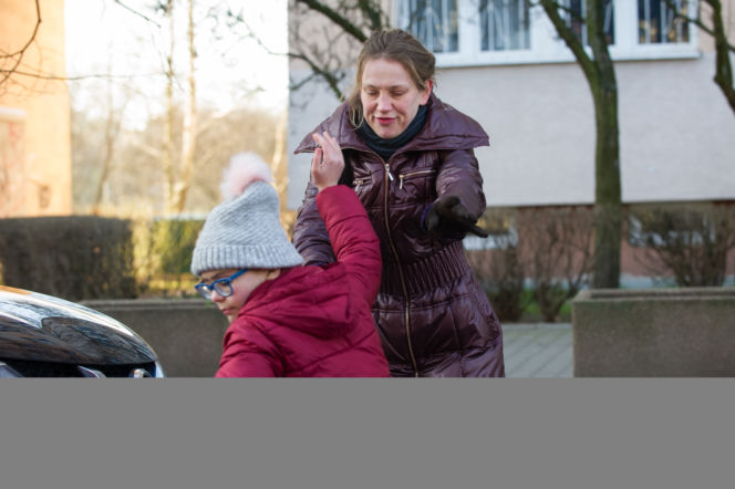 Na Wspólnej, odcinek 2665. Ula (Anna Niedźwiecka), Sylwia Ligocka (Alicja Stasiewicz)