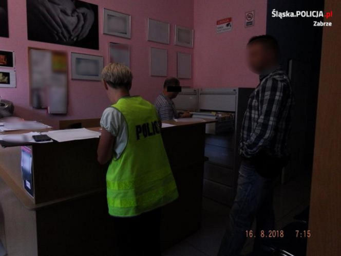 Lubieżny ginekolog płaci nam ochłapy