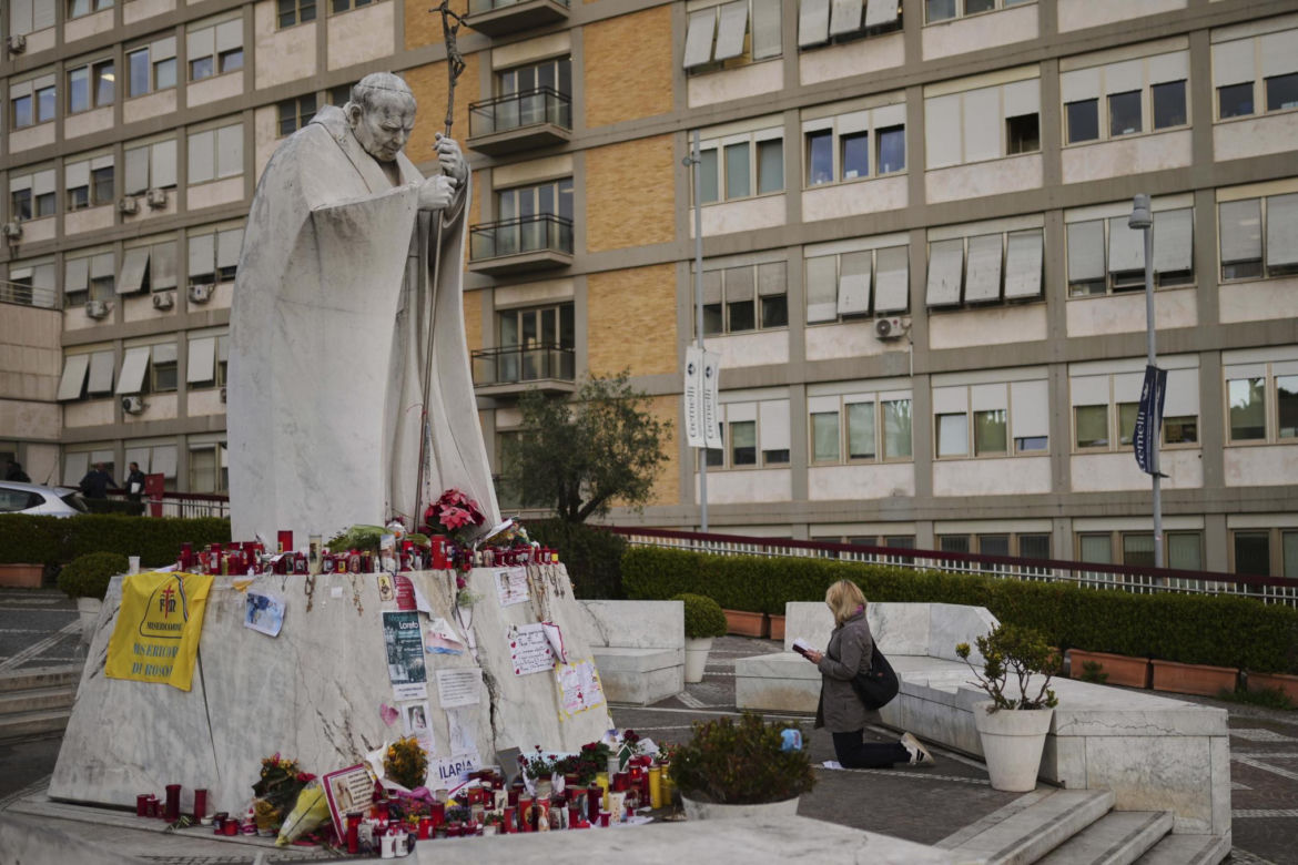 Tak wierni zareagowali na śmierć papieża Jana Pawła II