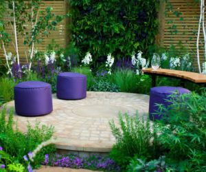 Patio - letni salon pod gołym niebem