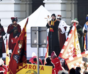 Karol i Marta Nawroccy na Orszaku Trzech Króli
