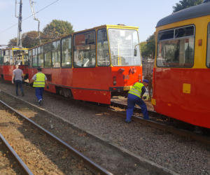 Tramwaj zderzył się z betoniarką
