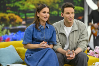 Total look rodem z lat 80. wraca do łask. Zobacz, jak noszą go Paulina Sykut-Jeżyna i Katarzyna Sokołowska