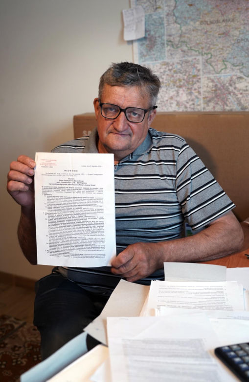 Pan Zdzisław: “Dostałem mandat, bo napoiłem własne świnie”.